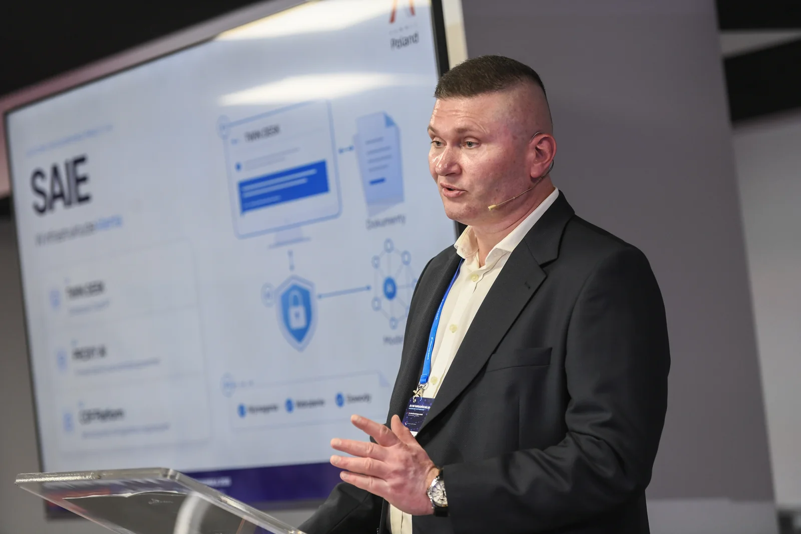 Speaker presenting SAIE at AI Summit Poland 2026